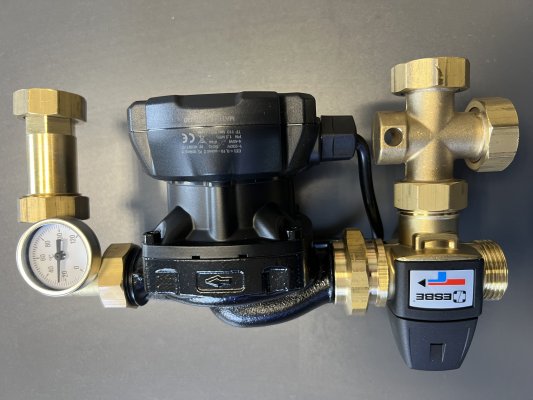 MONTER quality MATRIX Moduł mieszający BTU do ogrzewania podłogowego z zaworem mieszającym MQ 550.000MQ